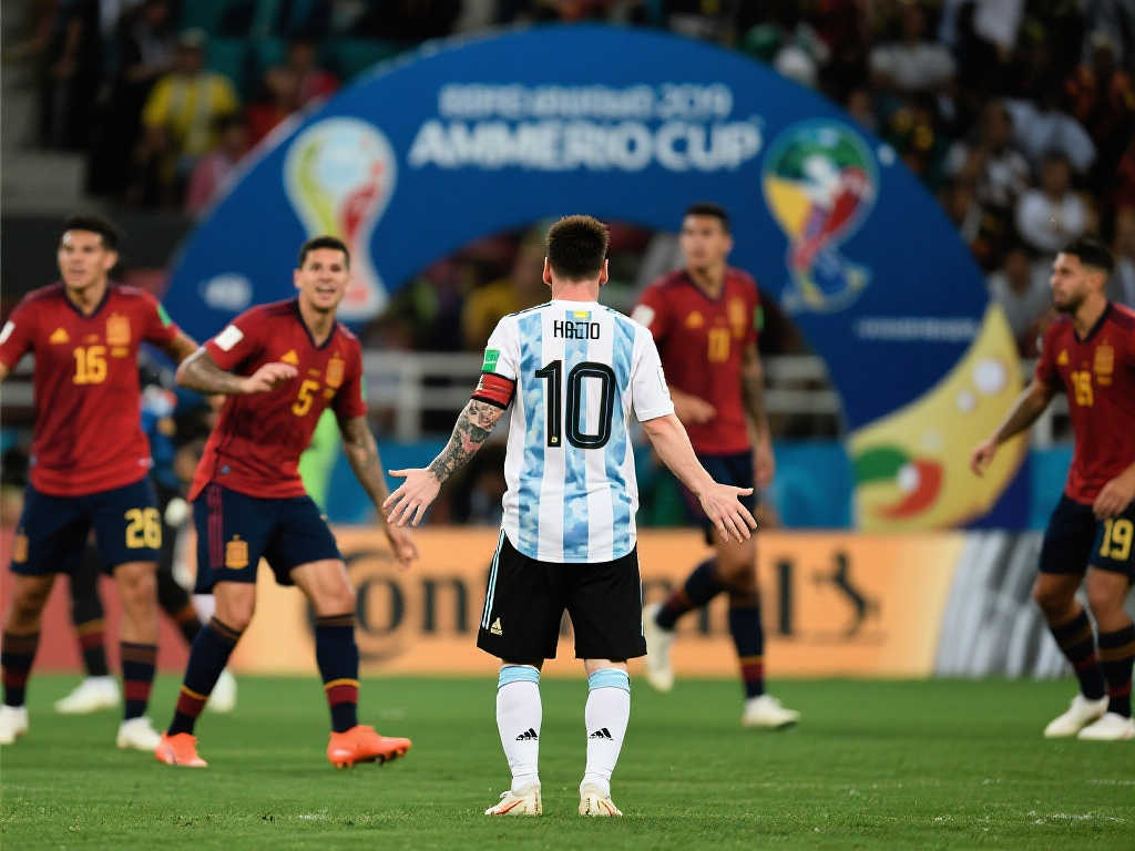 比赛中以更 比赛中以更